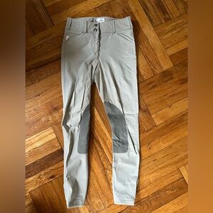 Tailored Sportsman tan breeches, size 26